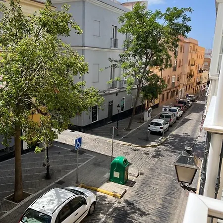 Apartamento Bonito Piso Zona Playa De La Caleta Cádis